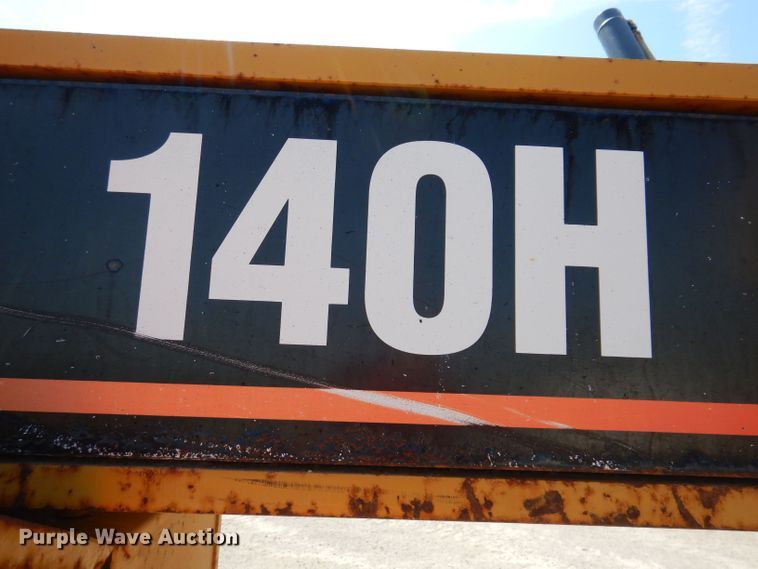 image for item DK2033 2005 Caterpillar 140H  motor grader