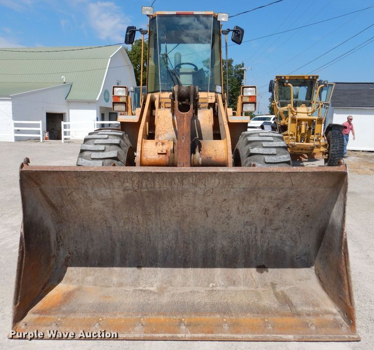 image for item DK2034 1994 Case 721B  wheel loader