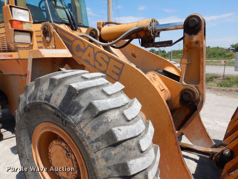 image for item DK2034 1994 Case 721B  wheel loader
