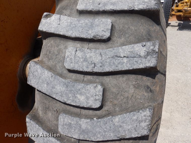 image for item DK2034 1994 Case 721B  wheel loader