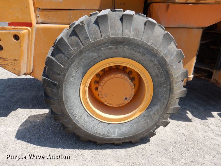 image for item DK2034 1994 Case 721B  wheel loader