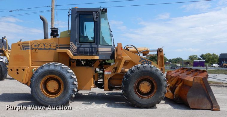 image for item DK2035 1996 Case 721B  wheel loader