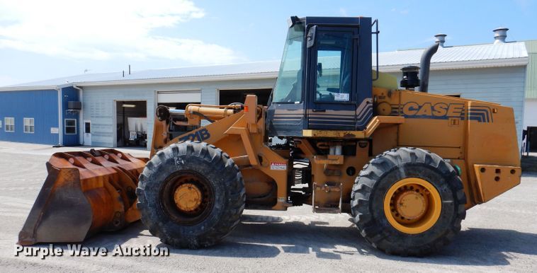 image for item DK2035 1996 Case 721B  wheel loader