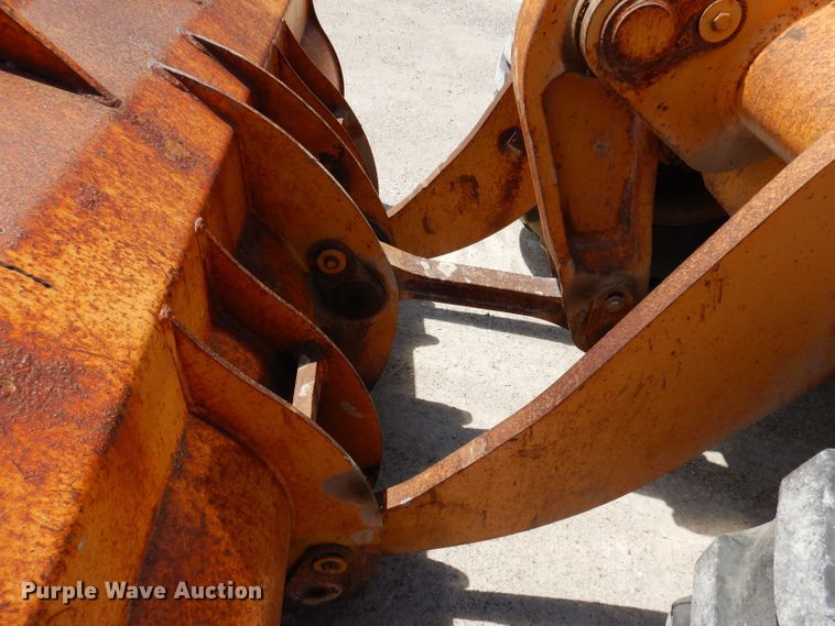 image for item DK2035 1996 Case 721B  wheel loader