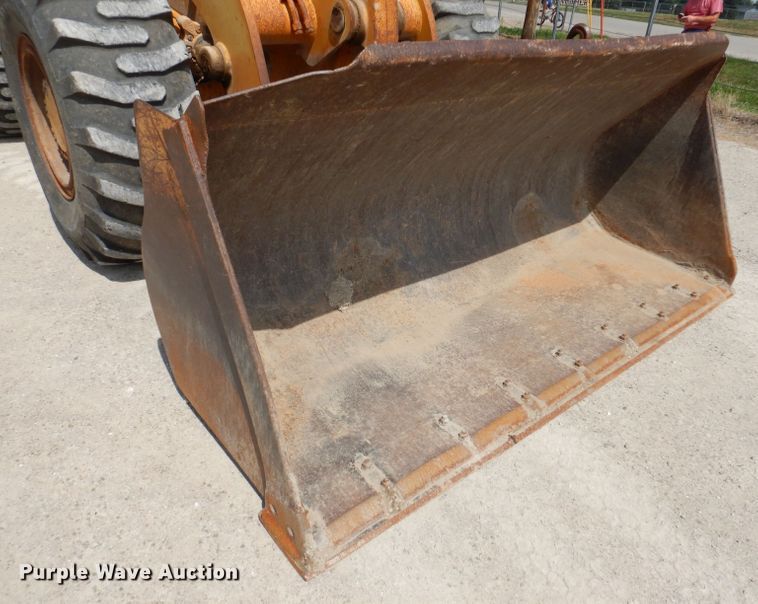 image for item DK2035 1996 Case 721B  wheel loader