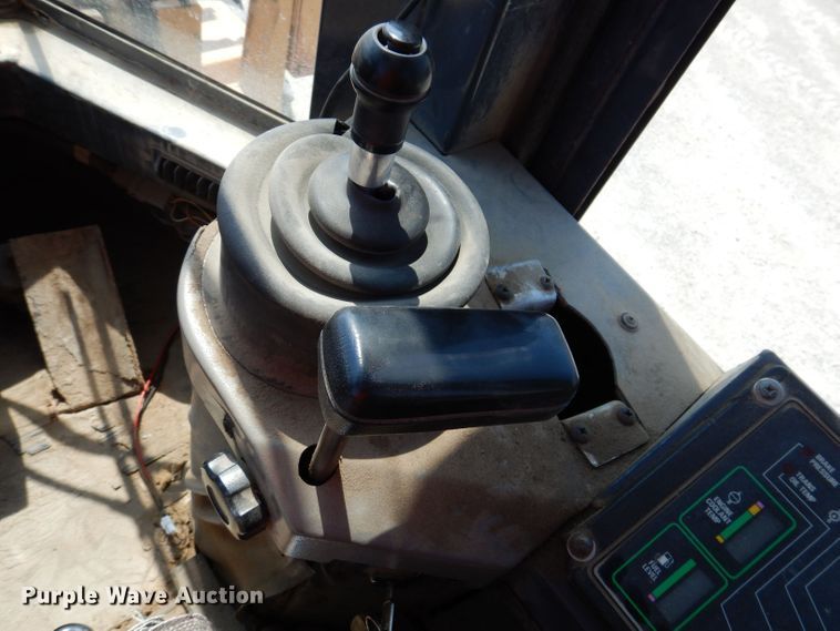 image for item DK2035 1996 Case 721B  wheel loader