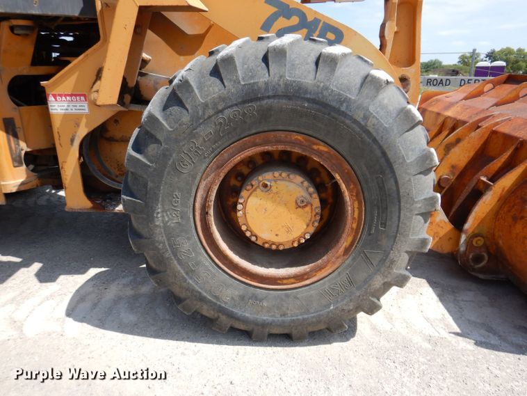 image for item DK2035 1996 Case 721B  wheel loader
