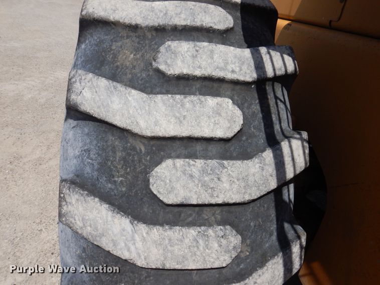 image for item DK2035 1996 Case 721B  wheel loader