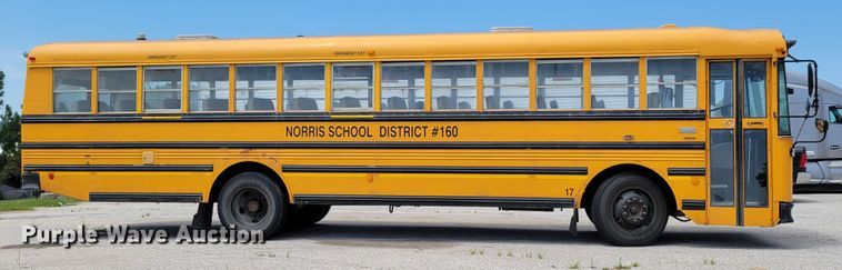 image for item DM2374 2004 Thomas Saf-T-Liner MVP EF  school bus