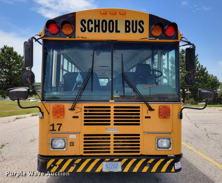 image for item DM2374 2004 Thomas Saf-T-Liner MVP EF  school bus