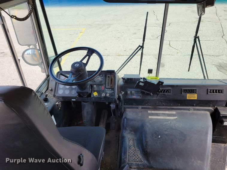 image for item DM2374 2004 Thomas Saf-T-Liner MVP EF  school bus