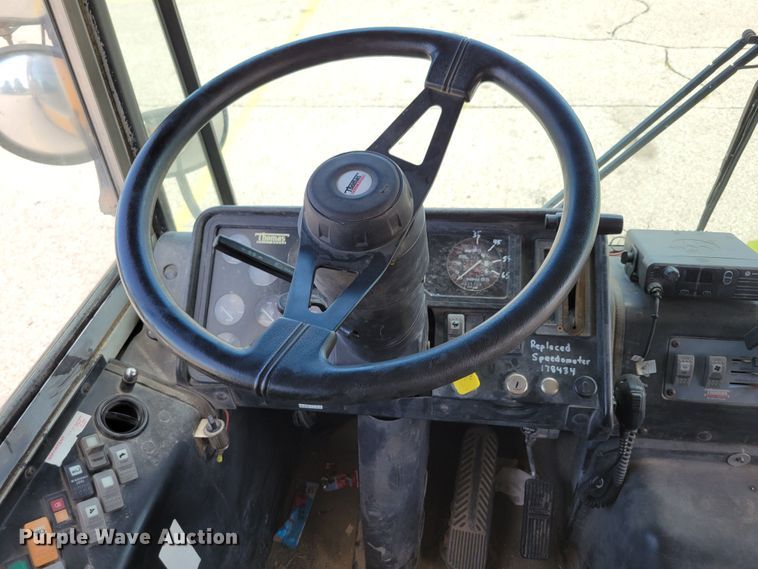 image for item DM2374 2004 Thomas Saf-T-Liner MVP EF  school bus