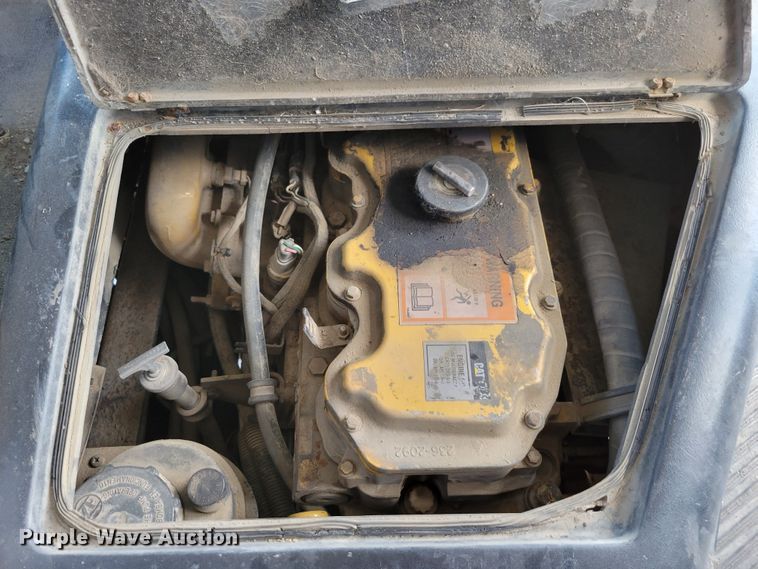 image for item DM2374 2004 Thomas Saf-T-Liner MVP EF  school bus