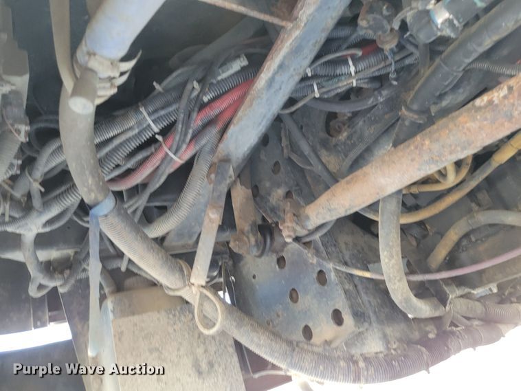 image for item DM2374 2004 Thomas Saf-T-Liner MVP EF  school bus