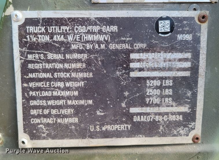 image for item DM2493 1989 Am General M998 Humvee  SUV