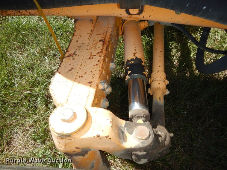 image for item DM3051 2004 John Deere 6420  tractor