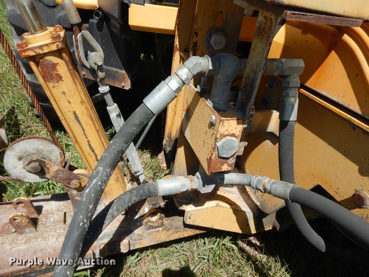 image for item DM3051 2004 John Deere 6420  tractor