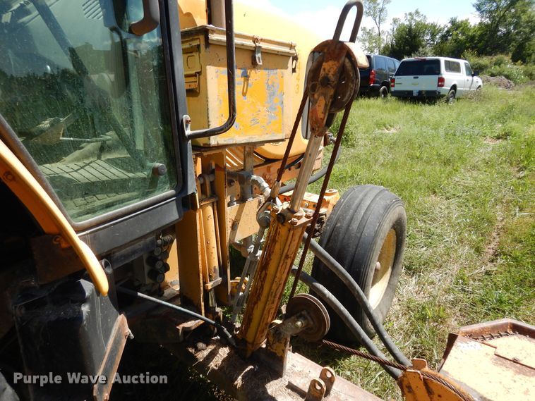 image for item DM3051 2004 John Deere 6420  tractor
