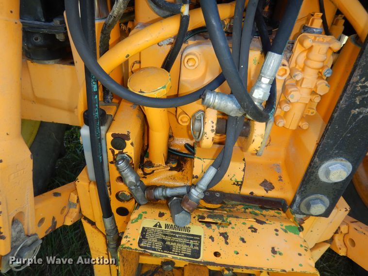 image for item DM3051 2004 John Deere 6420  tractor