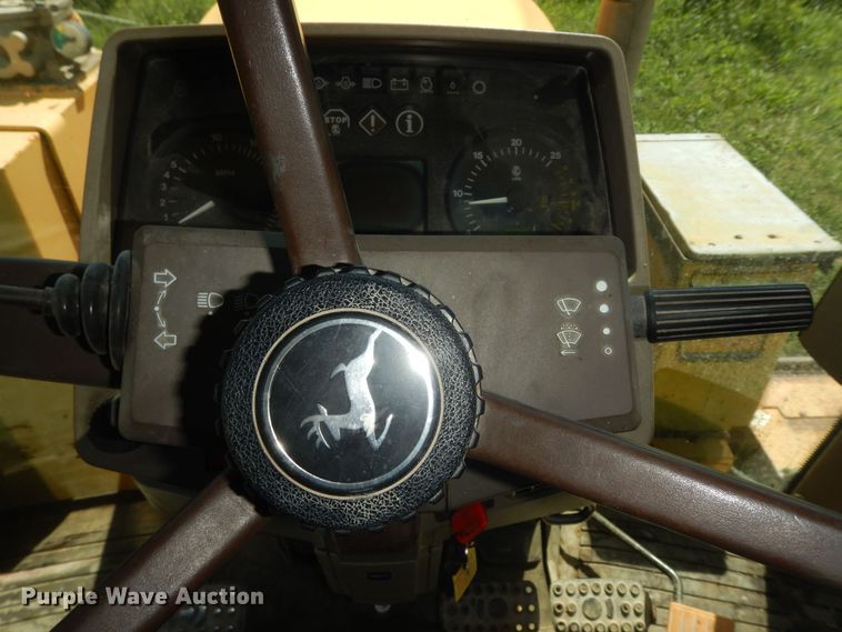 image for item DM3051 2004 John Deere 6420  tractor