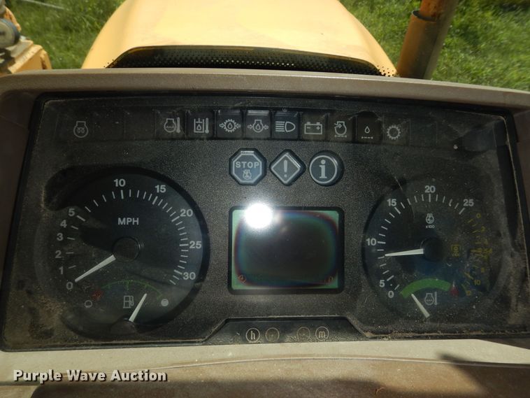 image for item DM3051 2004 John Deere 6420  tractor