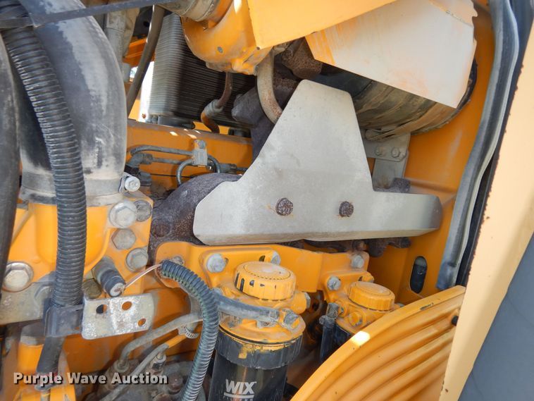 image for item DM3051 2004 John Deere 6420  tractor