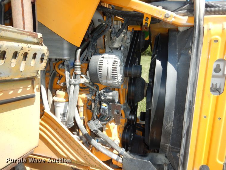 image for item DM3051 2004 John Deere 6420  tractor