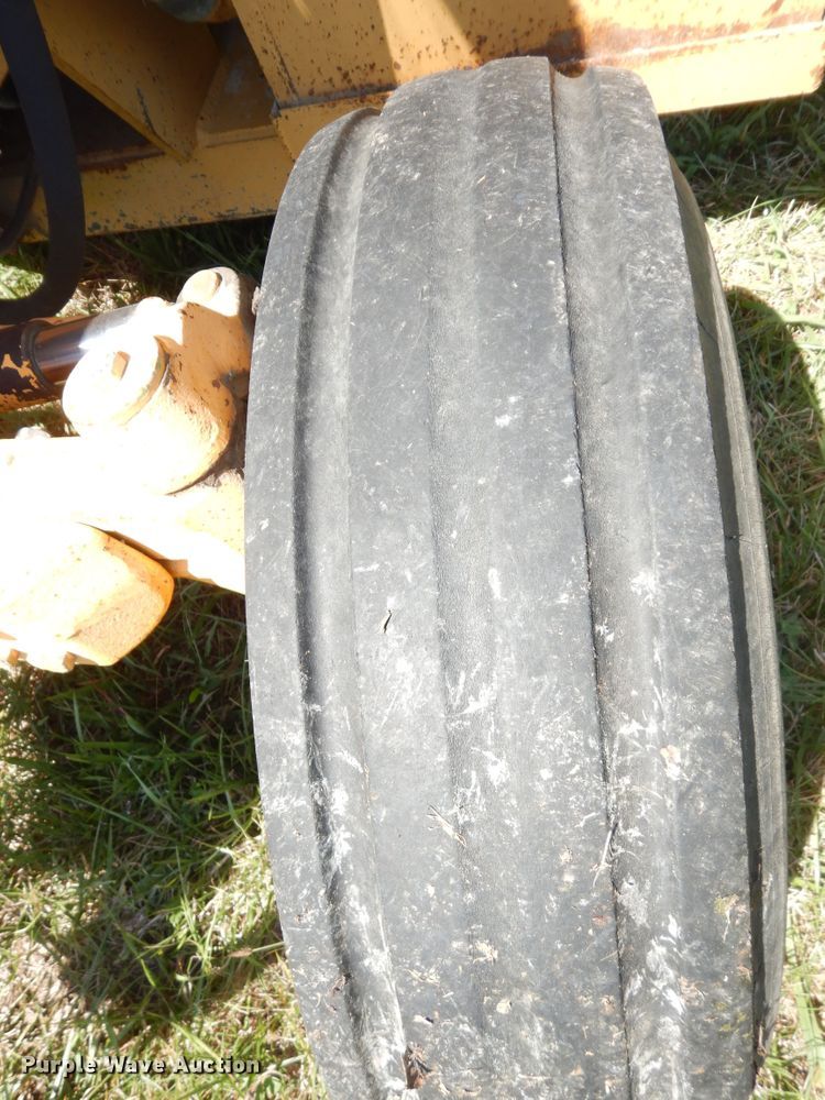 image for item DM3051 2004 John Deere 6420  tractor