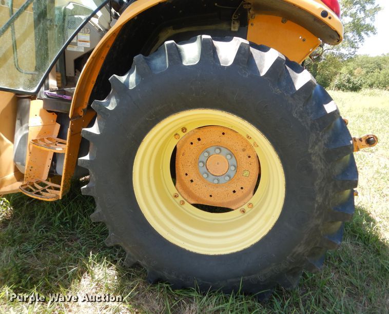 image for item DM3051 2004 John Deere 6420  tractor