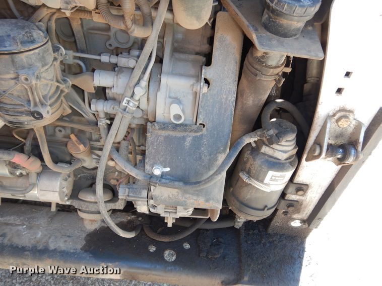 image for item DM3053 2014 Bobcat T750  tracked skid steer loader