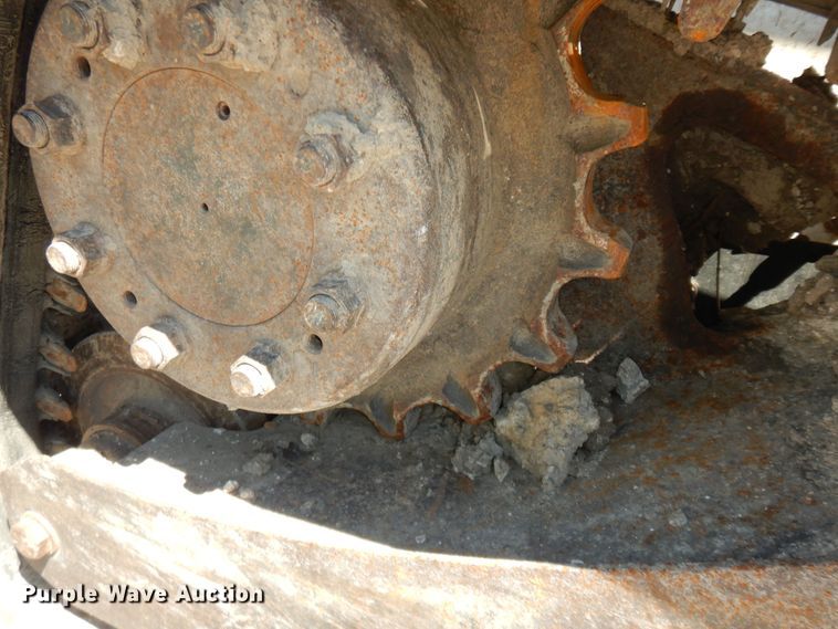 image for item DM3053 2014 Bobcat T750  tracked skid steer loader