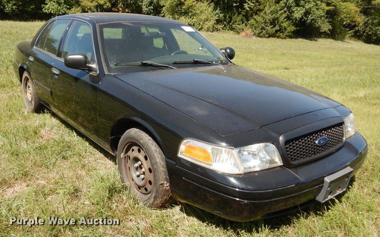 image for item DM3054 2010 Ford Crown Victoria Police Interceptor