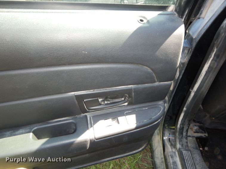 image for item DM3054 2010 Ford Crown Victoria Police Interceptor