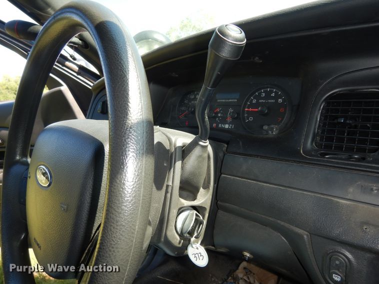 image for item DM3054 2010 Ford Crown Victoria Police Interceptor