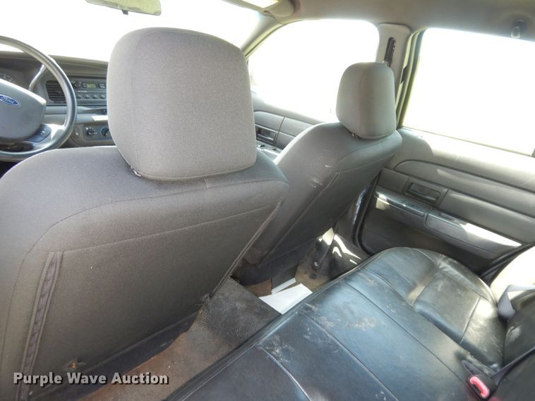 image for item DM3066 2009 Ford Crown Victoria Police Interceptor