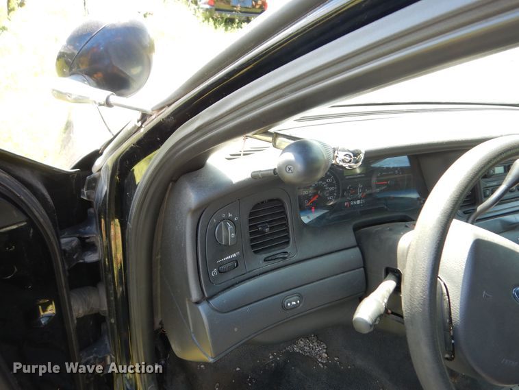 image for item DM3066 2009 Ford Crown Victoria Police Interceptor