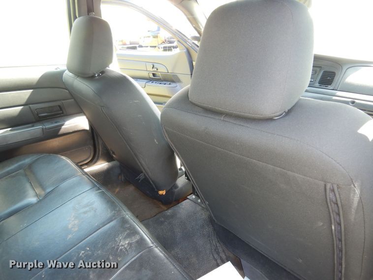 image for item DM3066 2009 Ford Crown Victoria Police Interceptor