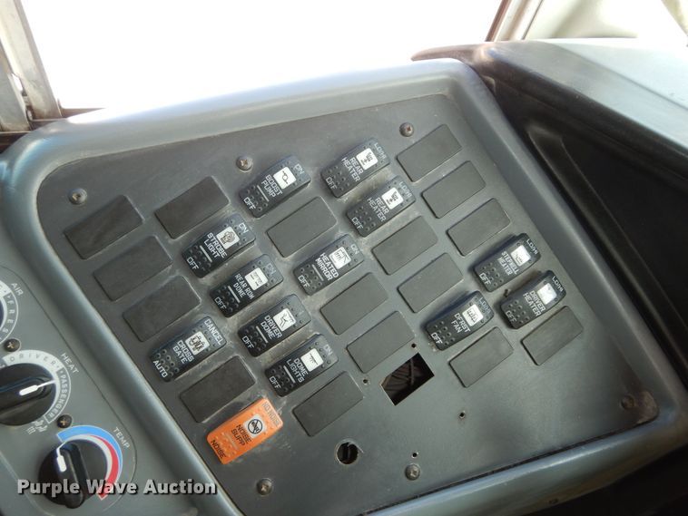 image for item DM3070 2010 International CE  school bus