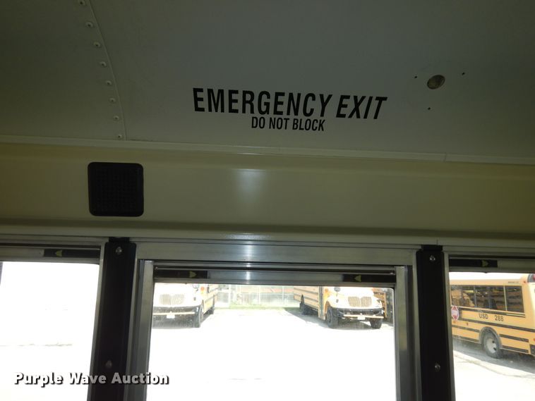 image for item DM3070 2010 International CE  school bus