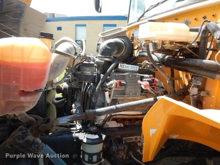 image for item DM3070 2010 International CE  school bus