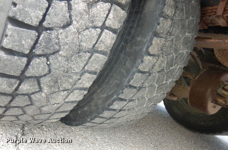 image for item DM3070 2010 International CE  school bus