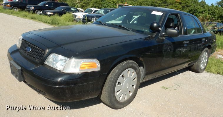 image for item DM3076 2009 Ford Crown Victoria Police Interceptor