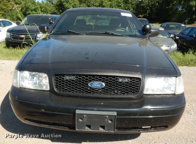 image for item DM3076 2009 Ford Crown Victoria Police Interceptor