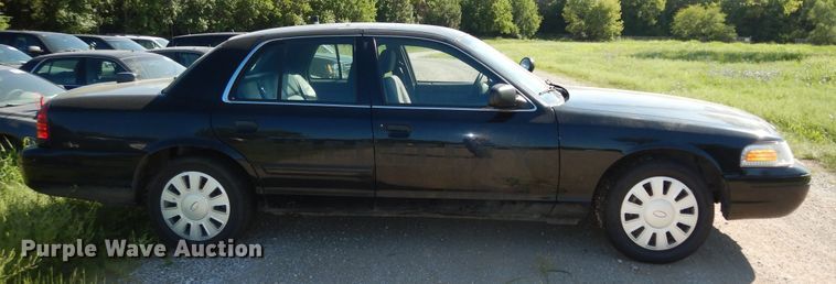 image for item DM3076 2009 Ford Crown Victoria Police Interceptor