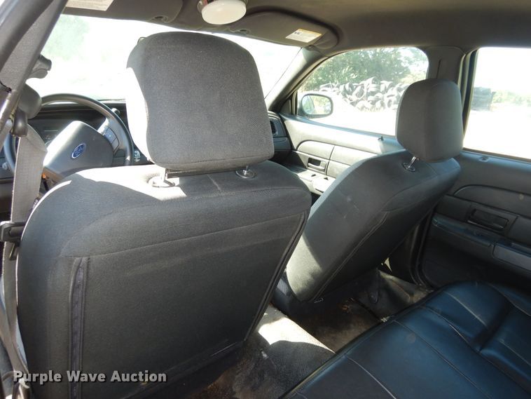 image for item DM3076 2009 Ford Crown Victoria Police Interceptor