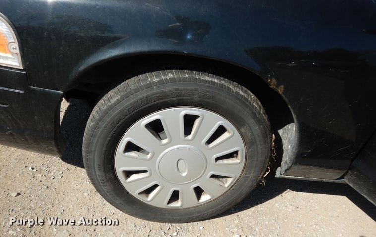 image for item DM3076 2009 Ford Crown Victoria Police Interceptor