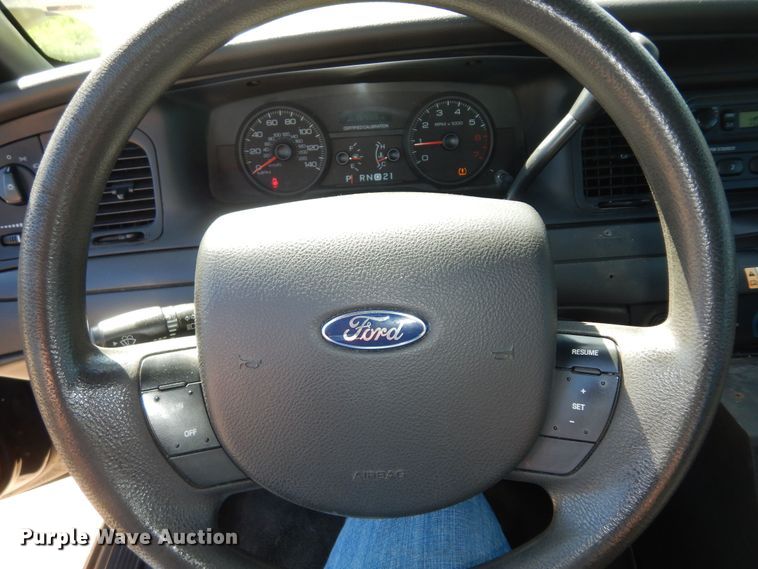 image for item DM3078 2008 Ford Crown Victoria Police Interceptor