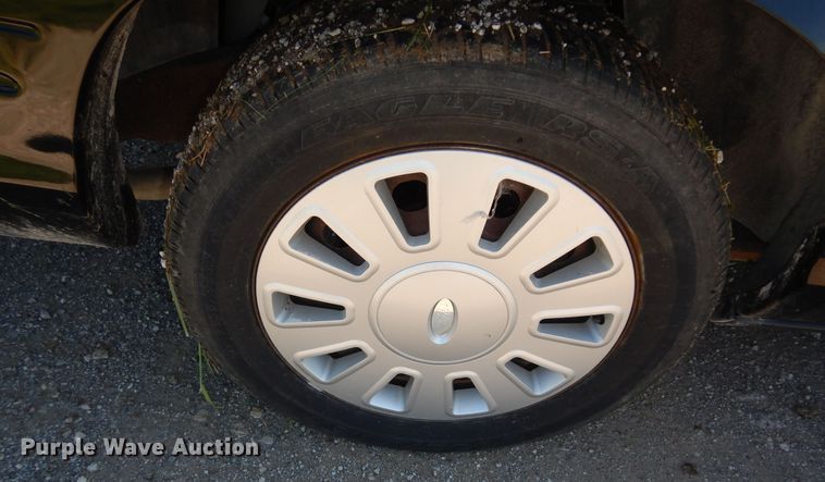 image for item DM3078 2008 Ford Crown Victoria Police Interceptor