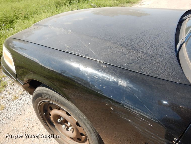 image for item DM3079 2004 Ford Crown Victoria Police Interceptor