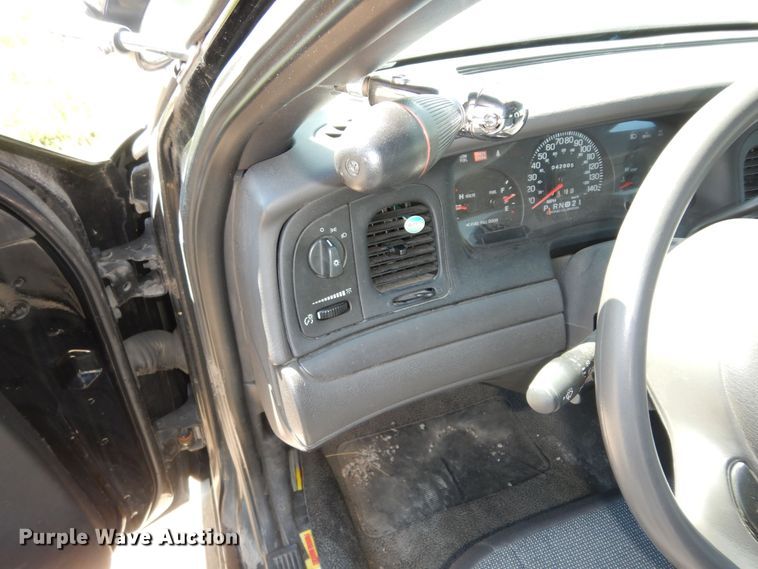 image for item DM3079 2004 Ford Crown Victoria Police Interceptor